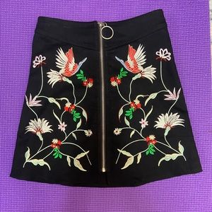 Black pattern skirt